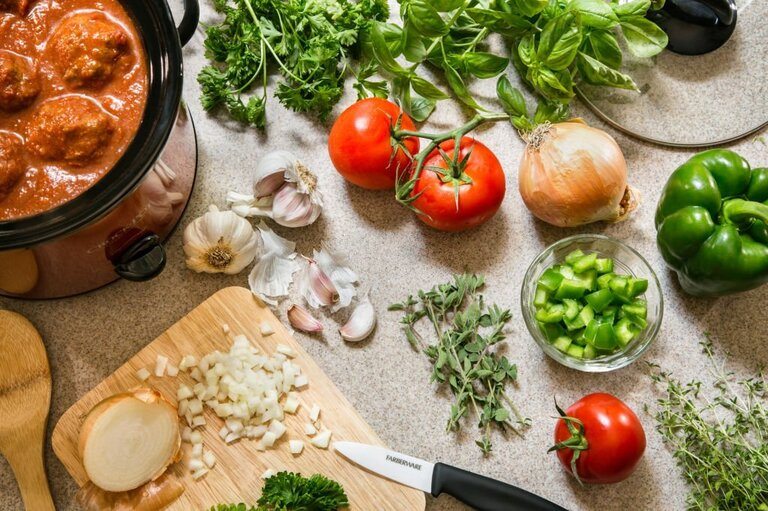 Benefits of Slow Cooker Benefits of Slow Cooker